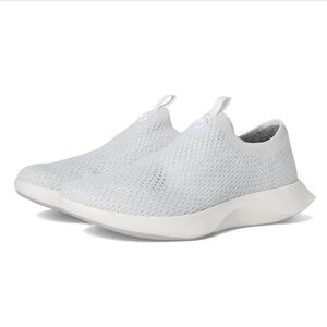 Allbirds Men’s Tree Dasher Relay – Size 10.5 – Blizzard (White)